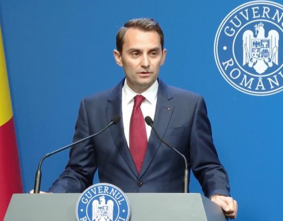 Ilie Bolojan reduce cheltuielile la Guvern