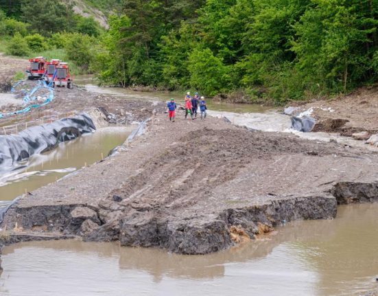 Ministrul Economiei Direc torii Salrom credeau ca sunt performanti dar salina a disparut