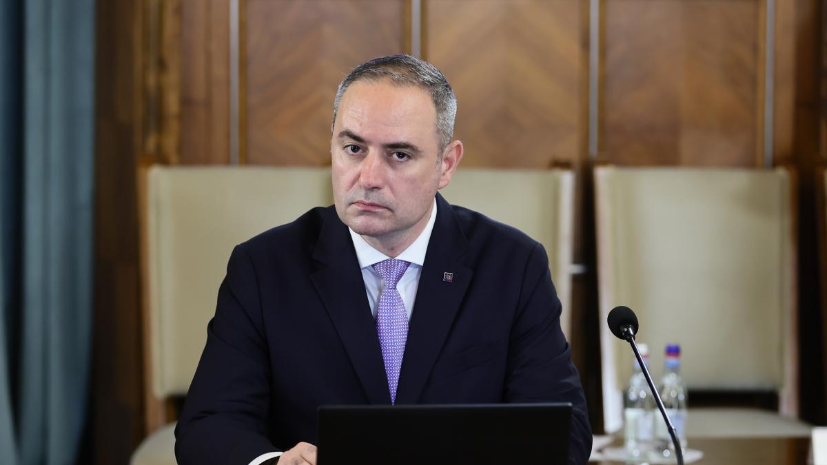 Nazare explica masurile de austeritate Pierderea calificativului inseamna pierderea libertatii economice