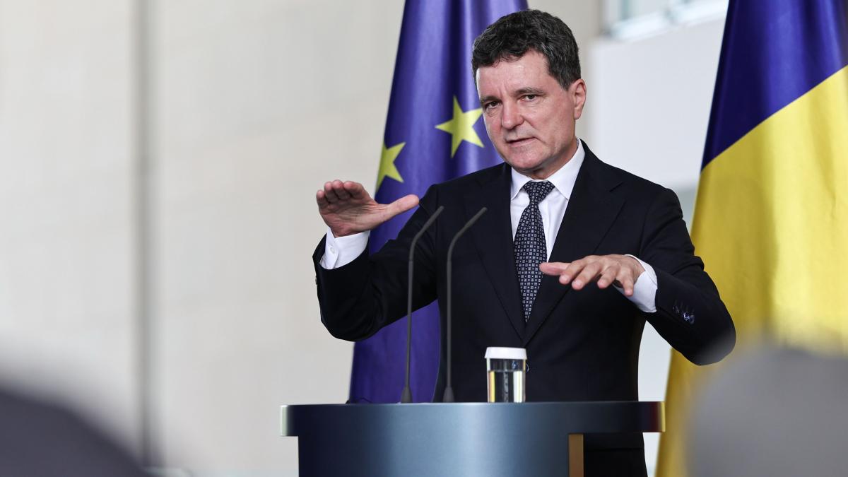 Nicusor Dan in fata oamenilor de afaceri Romania va avea un sistem fiscal previzibil