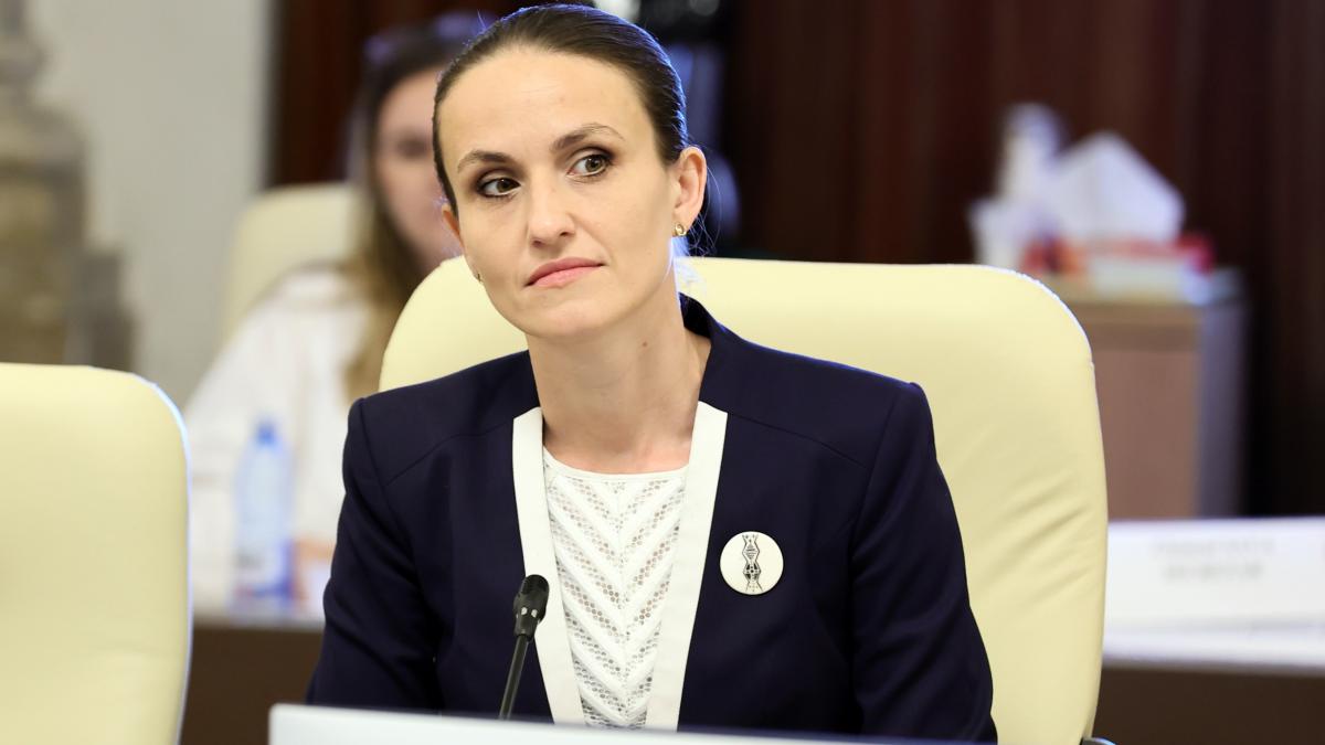 Nu va fi o negociere fara Romania Reactia Oanei Toiu la anuntul lui Trump privind taxele pentru UE