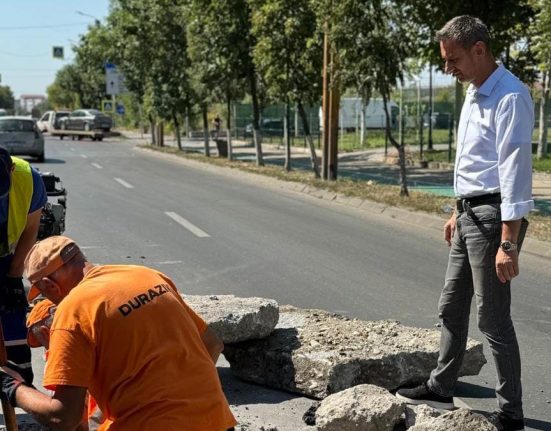 Primarul Slatinei anunta protest la Guvern pentru strazi