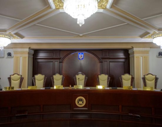 Schimb de garda la CCR noii judecatori depun juramantul