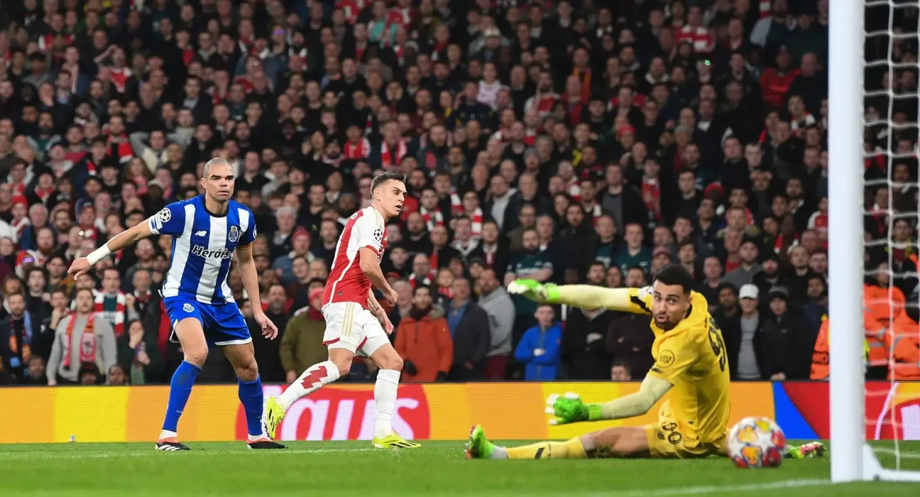 Arsenal l a rasplatit pe Trossard cu un salariu dublu