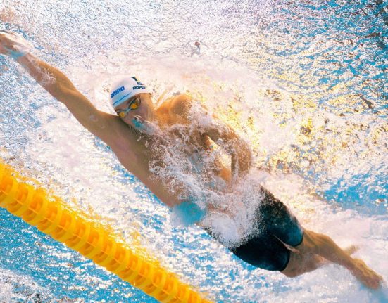 David Popovici campion mondial la 100 metri liber