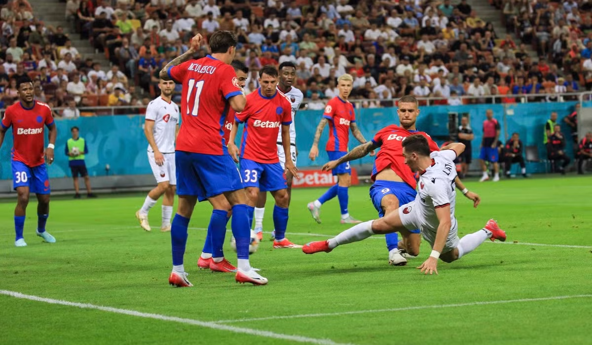 FCSB prsita de fani Doar 6500 de bilete vndute