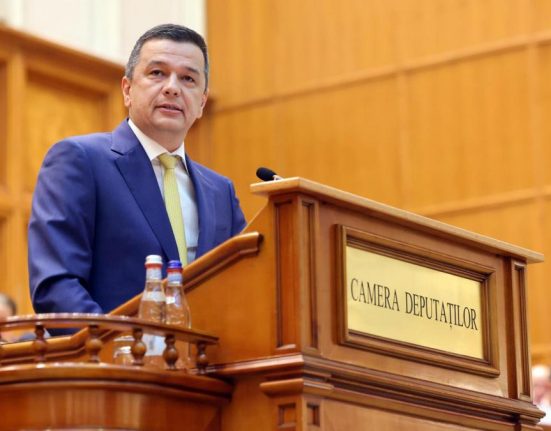 Grindeanu critica pe Bolojan Vorbeste doar de lucruri negative