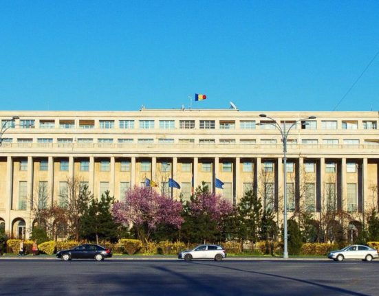 Guvernul neaga ca premierul Bolojan a cerut banii pentru chirie