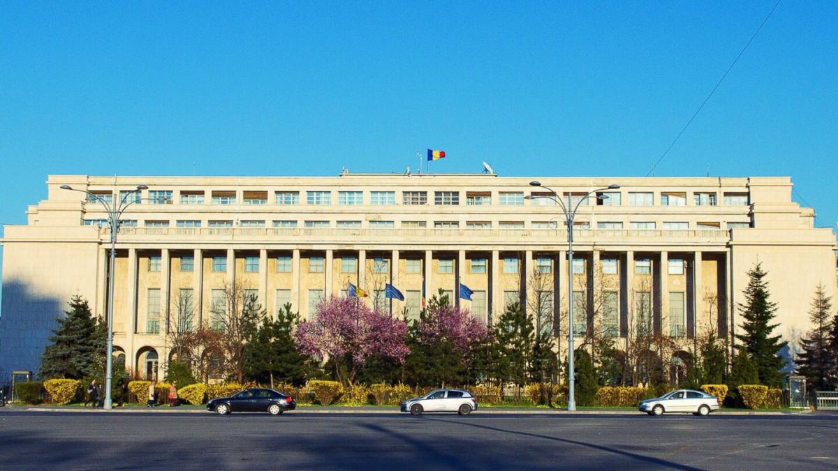Guvernul neaga ca premierul Bolojan a cerut banii pentru chirie