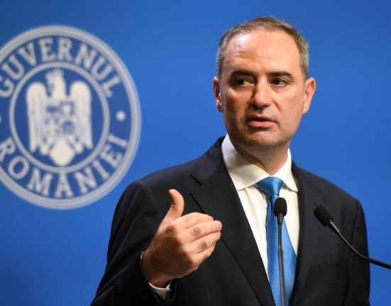 Ministrul Finantelor explica primirea facturilor cu TVA 21