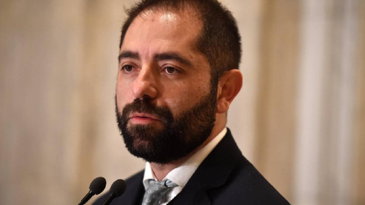 Radu Burnete Ungem cu un sfert din cheltuieli din imprumuturi
