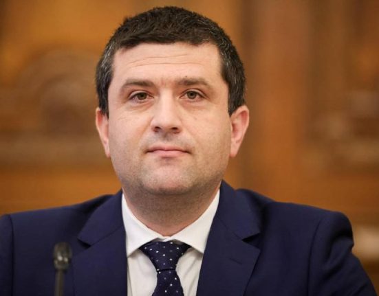 Radu Miruta Vom plati salariile din fonduri DNA