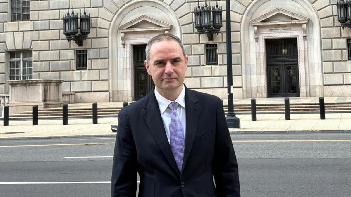 Alexandru Nazare, vizită de lucru la Washington pentru investiții 1 Alexandru Nazare vizita de lucru la Washington pentru investitii