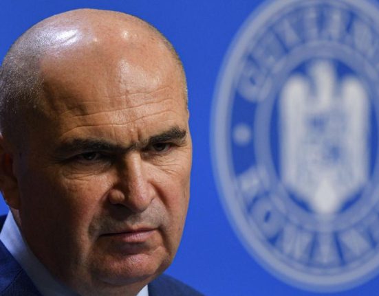 Bolojan a dat un ultimatum la Cotroceni Faceti ca mine sau plec Dominic Fritz nu l a mai sustinut