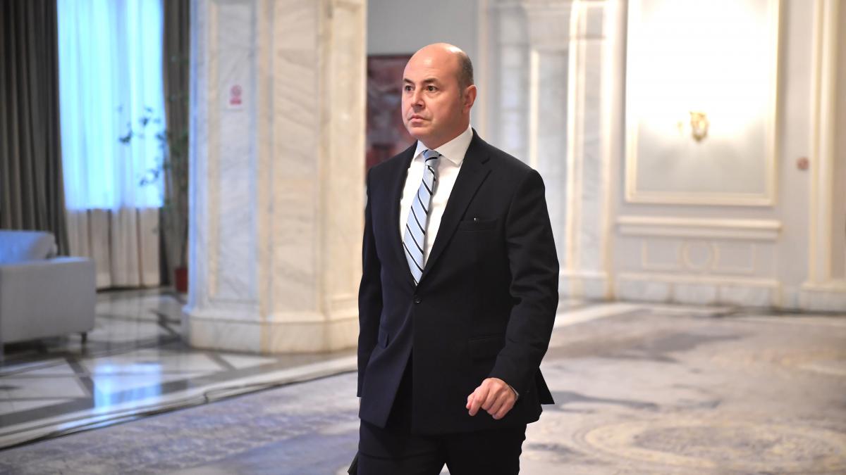 Deputat PNL propune amenzi pentru partidele care incita la ura