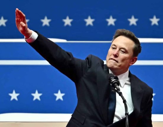 Elon Musk ataca Borussia Dortmund dupa mesajul lui Felix Nmecha
