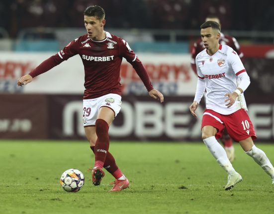 Fostul jucator al Rapidului l a criticat pe Alex Dobre