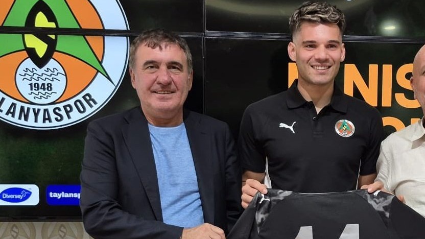 Ianis Hagi a semnat cu noua echipa