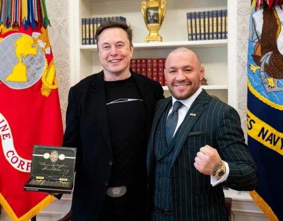 McGregor a cerut ajutor lui Musk Probleme mari in cursa prezidentiala