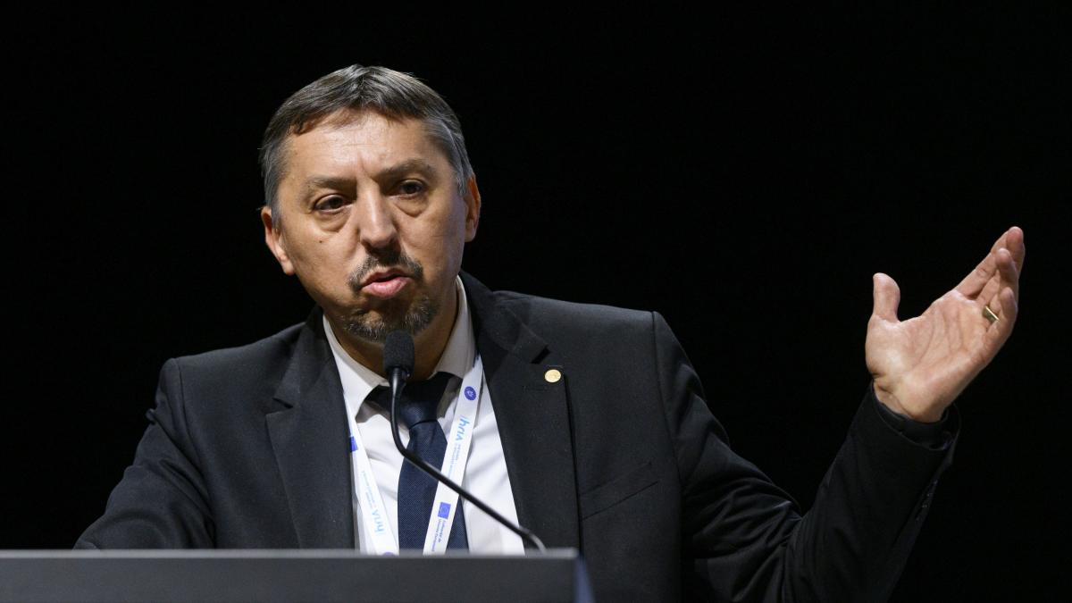 Mesajul lui Daniel David pentru sindicalisti Trebuie decente