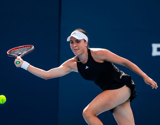 Start perfect pentru romance la Beijing Gabriela Ruse triumfa