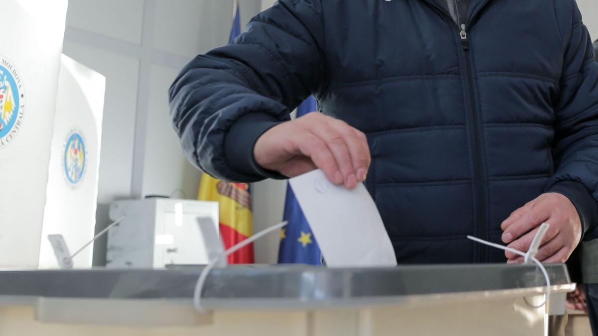 Ultimul sondaj inaite de alegeri indecisii domina Diaspora poate decide