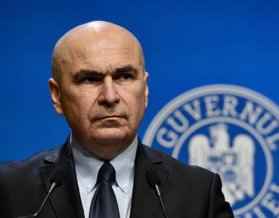 Ilie Bolojan nu demisioneaza si anunta taieri de pensii