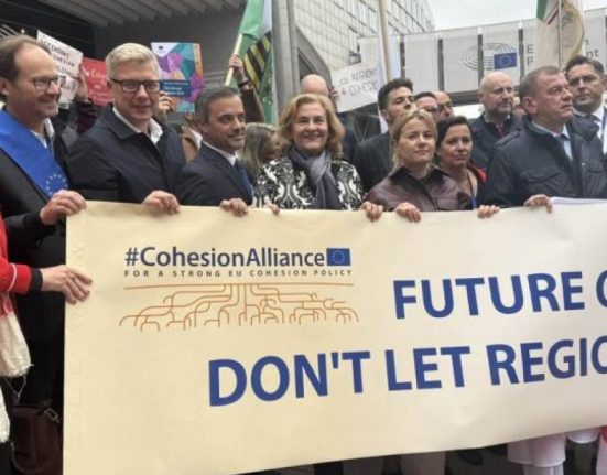 Maria Grapini miting pro Coeziune sociala Voi sustine politici sociale