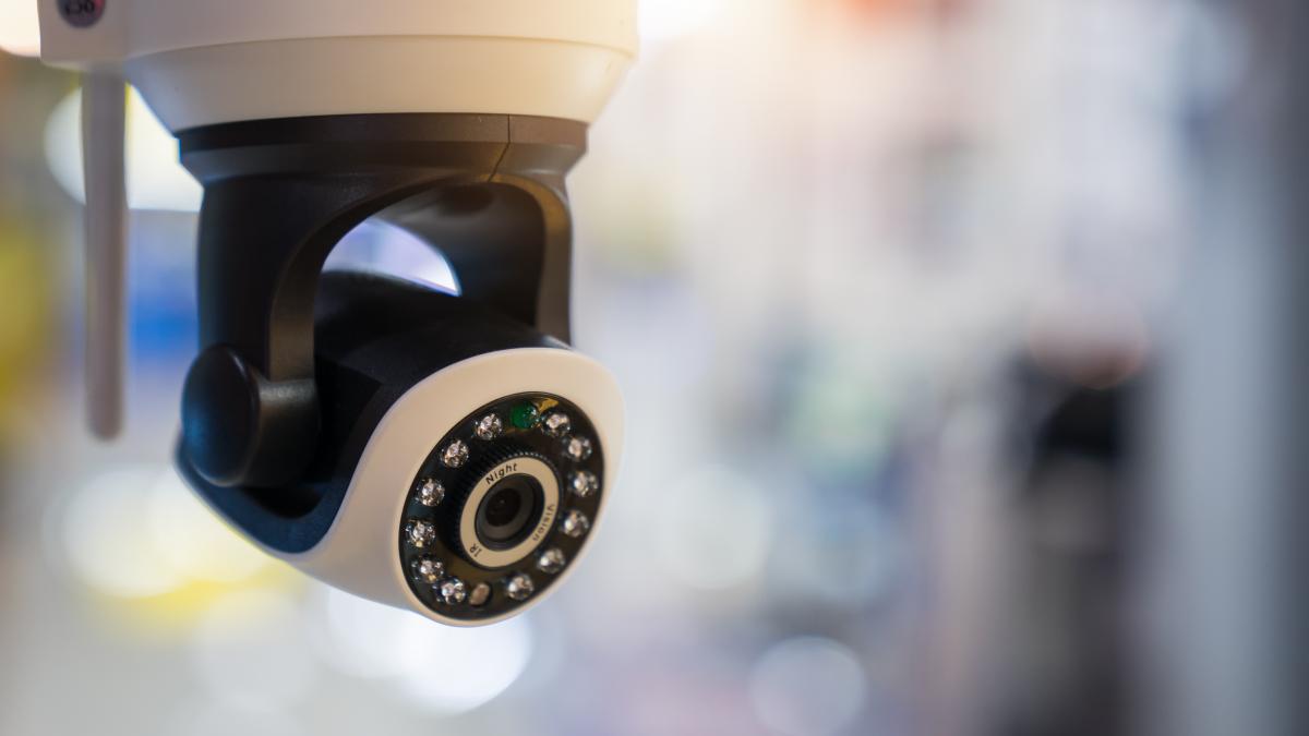 Pacientii si medicii din spitale vor fi supravetezati cu cameri video