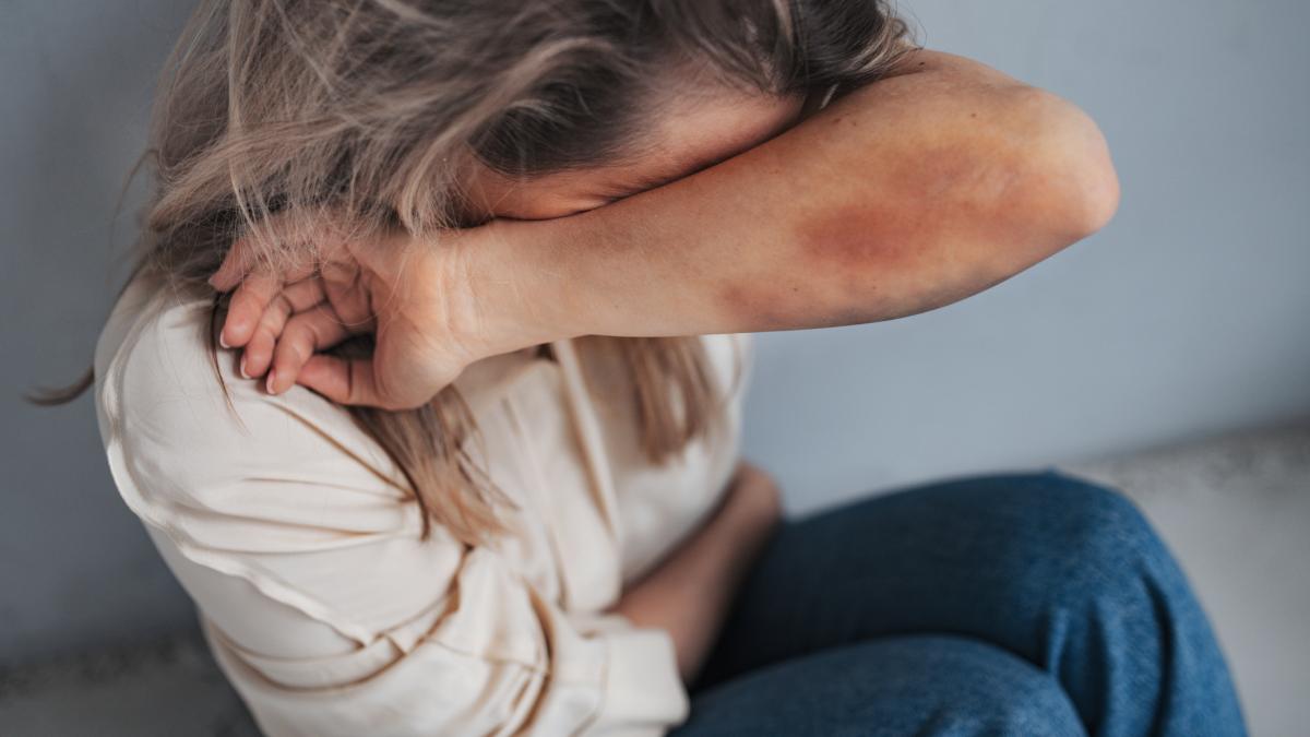 Predoiu anunta unitati speciale in Politia Romana pentru violena domestica