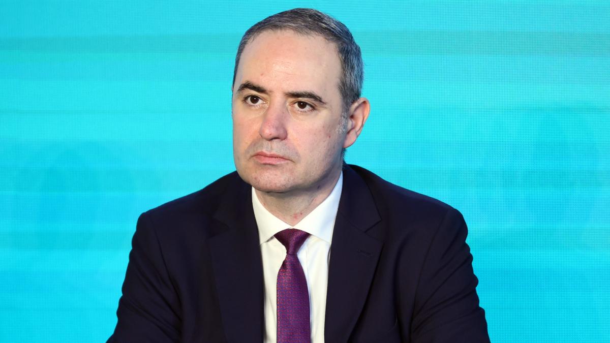 Romania evita pierderea a 1 miliard de euro din PNRR dupa renegocierea jalonului TVA Nazare Reforma ANAF continua