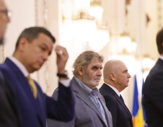 Acord in Coalitie pentru pensiile magistratilor 70 salariu