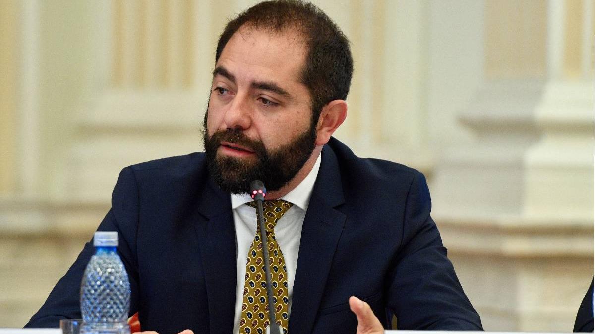 Când va digitaliza ANAF? Radu Burnete explică inteligența artificială. 1 Cand va digitaliza ANAF Radu Burnete explica inteligenta artificiala