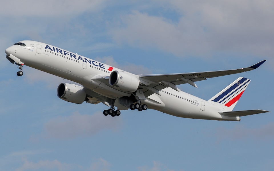 Haos total inaintea meciului cu Rusia Nationala Perului blocata pe aeroport din cauza Air France