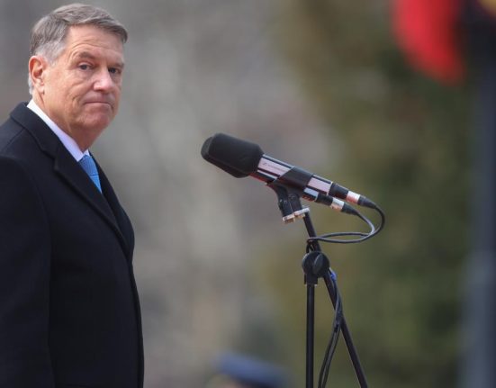 Klaus Iohannis ramane dator Fiscului dupa respingerea sechestrului