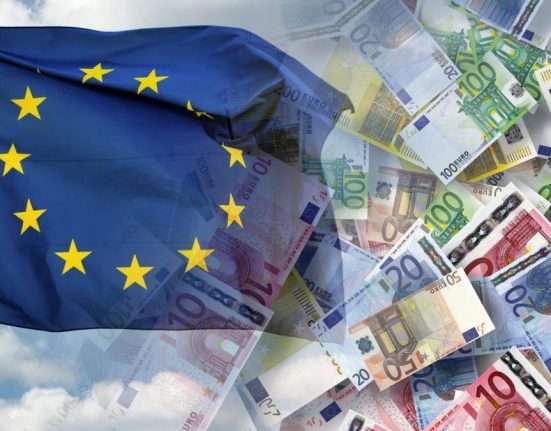 Miscarrea sindicatelor daca Guvernul ingeata salariul minim