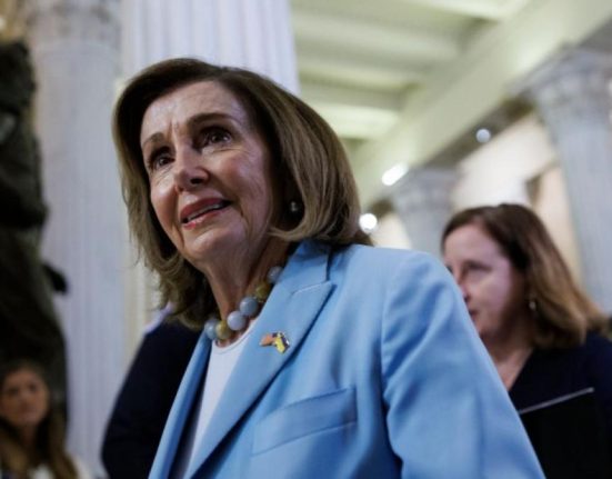 Nancy Pelosi a anuntat retragerea din Congresul SUA
