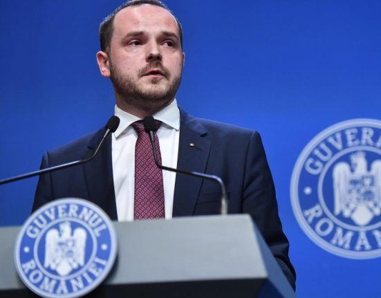 Nu exista asemenea discutii spune Alexandru Rogobete