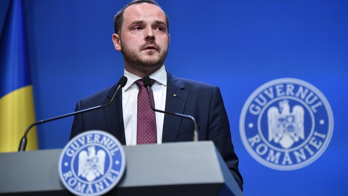Nu exista asemenea discutii spune Alexandru Rogobete