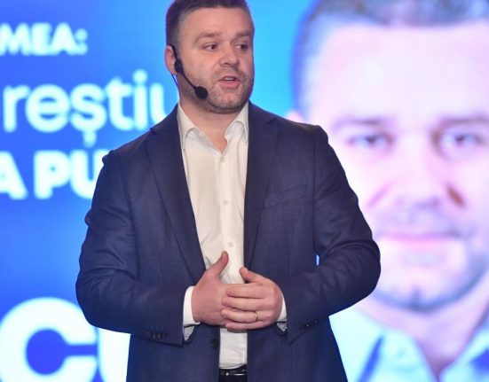PSD a cerut indepertarea afisului cu Ciprian Ciucu