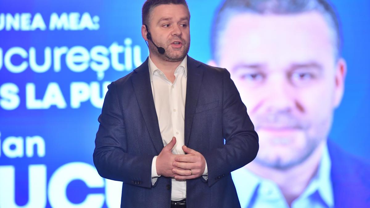 PSD a cerut îndepărtarea afișului cu Ciprian Ciucu. 1 PSD a cerut indepertarea afisului cu Ciprian Ciucu