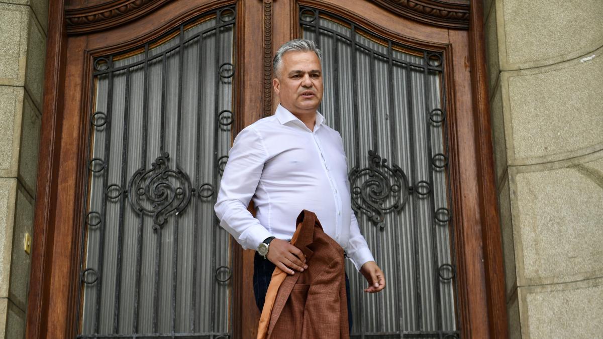 Adrian Veștea afirmă că creșterea impozitelor locale a fost impusă de CE 1 Adrian Vestea afirma ca cresterea impozitelor locale a fost impusa de CE