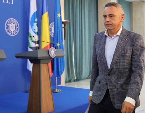Barbu acuza Ministerul de Finante de taxa pe sere Cum poti calcula impozitul pe folii