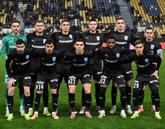Craiova a invins Petrolul si complica calificarea