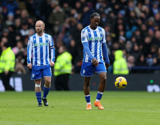 Sheffield Wednesday din nou in dificultate Clubul istoric pierde puncte din nou