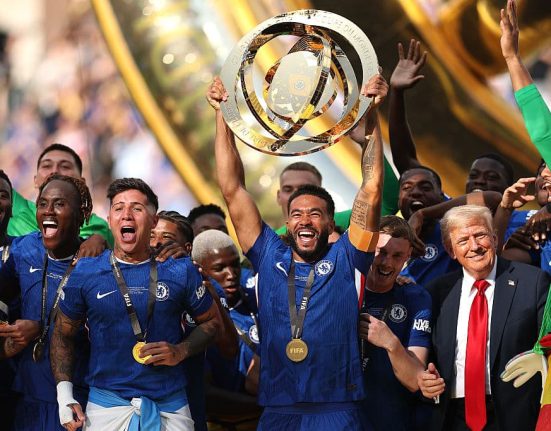 Donald Trump vedeta finalei Cupei Mondiale 2026 El va inmana trofeul echipei castigatoare pe 19 iulie