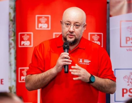 Liderul PSD Valcea afirma ca PNL si USR ar trebui sa paraseasca guvernarea Eu si AUR