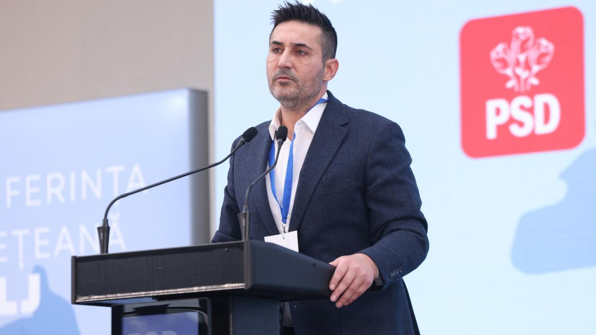 Manda, întrebat dacă va fi șeful SRI: Nu cred. E decizia președintelui. 1 Manda intrebat daca va fi seful SRI Nu cred E decizia presedintelui
