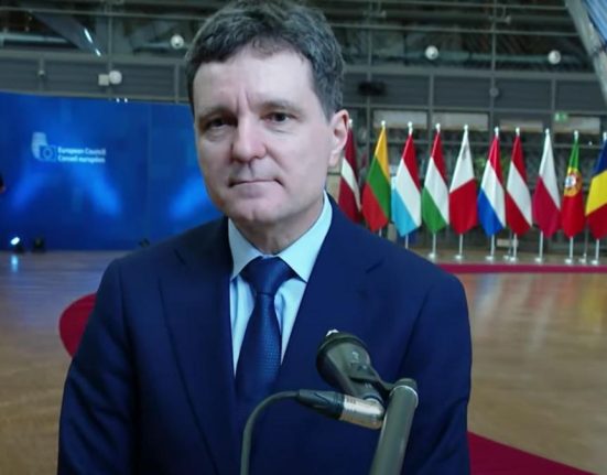 Nicusal Dan explica semnificatia faptului ca nu a participat teleleu la Davos Inainte de a merge si noi