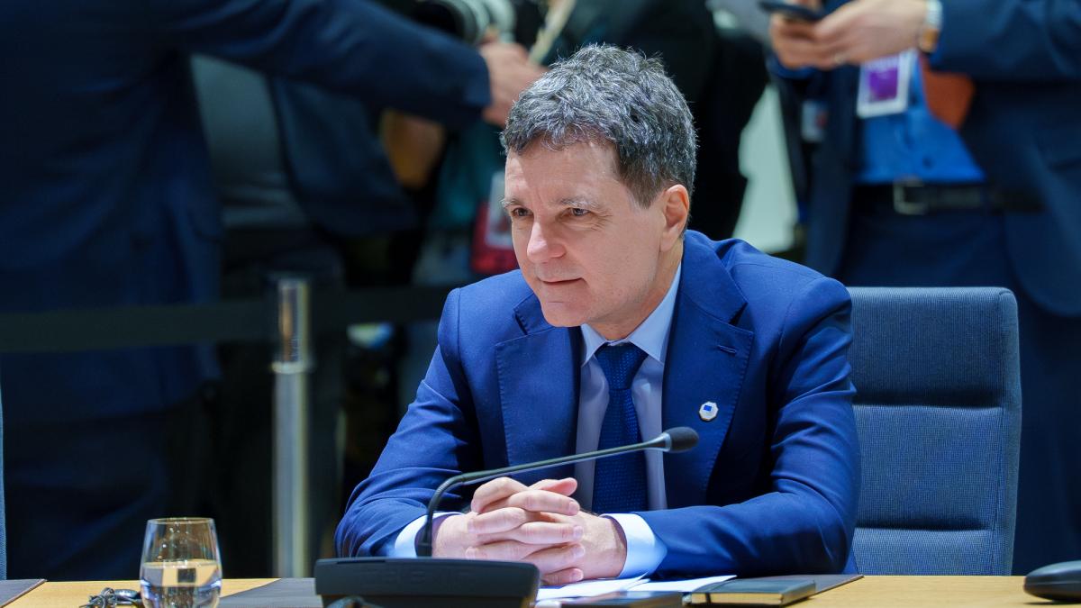 Nicușor Dan, referitor la numirile la SRI și SIE: „Există șanse să fie efectuate în următoarele săptămâni” 1 Nicuzor Dan referitor la numirile la SRI si SIE Exist a sanse sa fie efectuate in urmatoarele saptamani